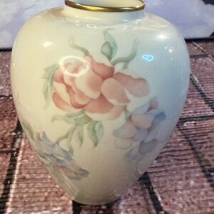Lenox Cream Vase with Floral Design and Gold Accent